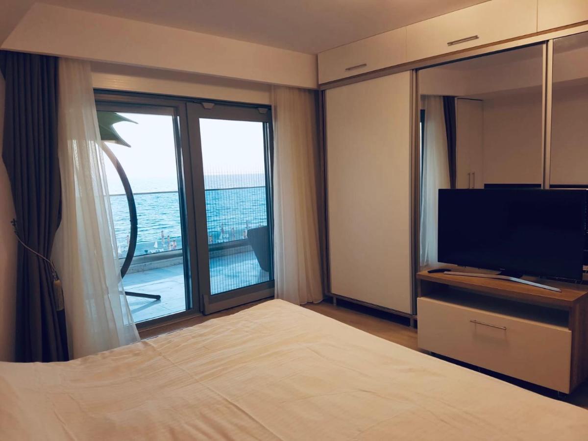 Wave 2 Mamaia Prima Linie Vedere La Mare 120Mp Năvodari Extérieur photo
