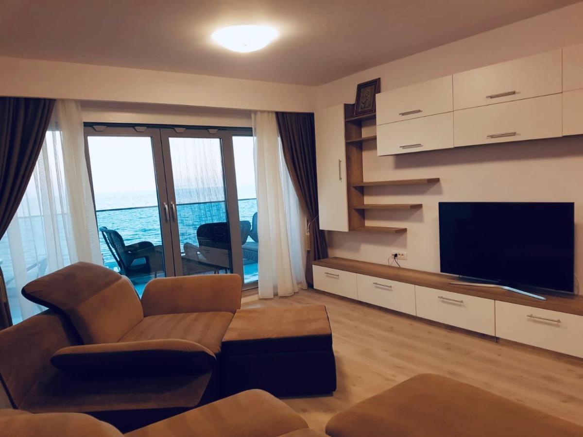 Wave 2 Mamaia Prima Linie Vedere La Mare 120Mp Năvodari Extérieur photo