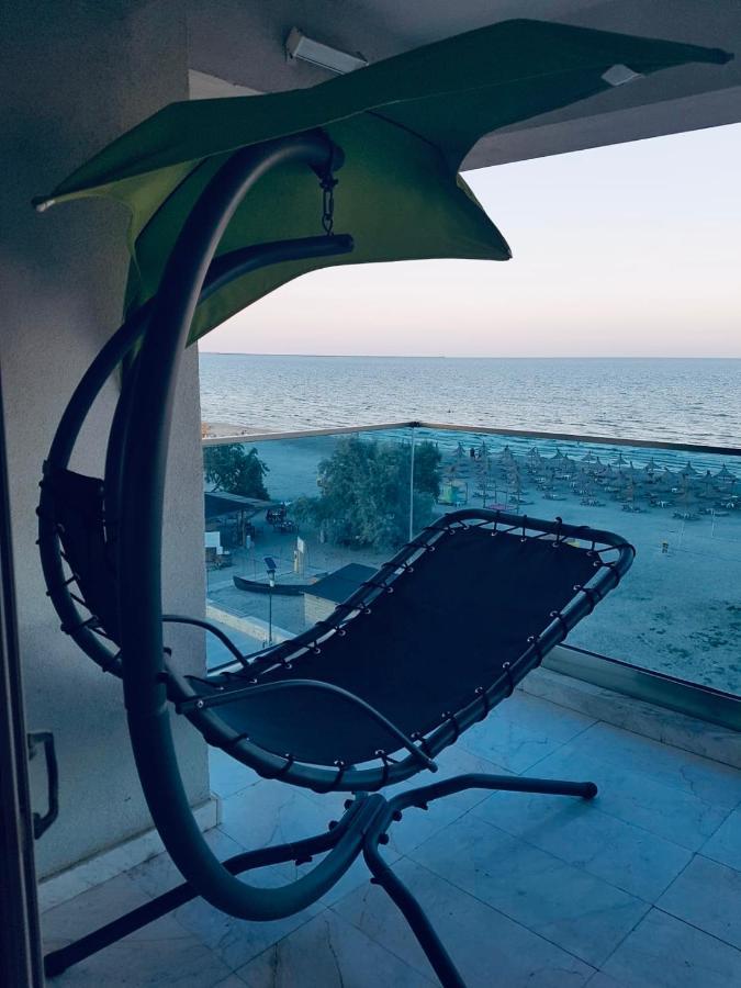 Wave 2 Mamaia Prima Linie Vedere La Mare 120Mp Năvodari Extérieur photo