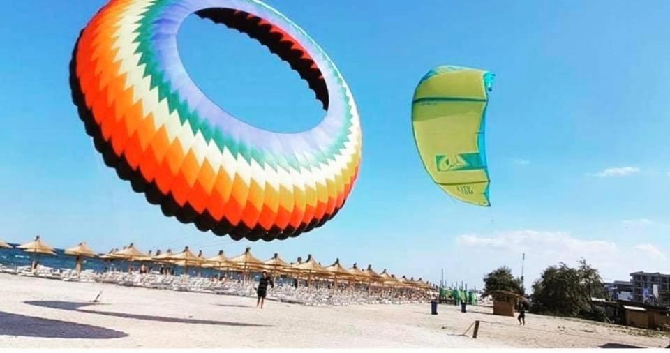 Wave 2 Mamaia Prima Linie Vedere La Mare 120Mp Năvodari Extérieur photo